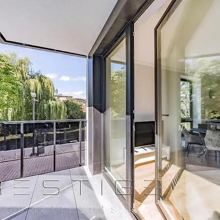 Prestige - Vertica - Orlowo Apartman