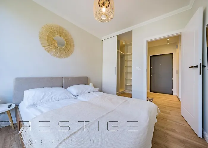 Prestige - Vertica - Orlowo * グディニャ